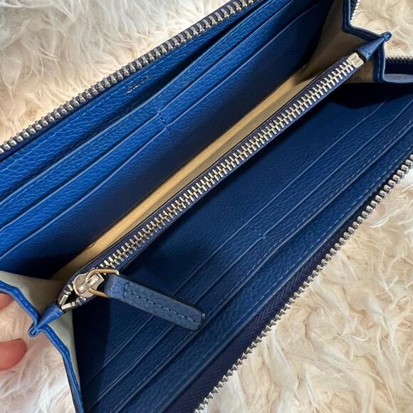 Chloe Zippy Lock and Key Long Wallet (CHXX052) - Picture 4 of 9